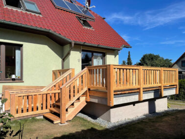 Terrasse aus Lärche und Douglasie